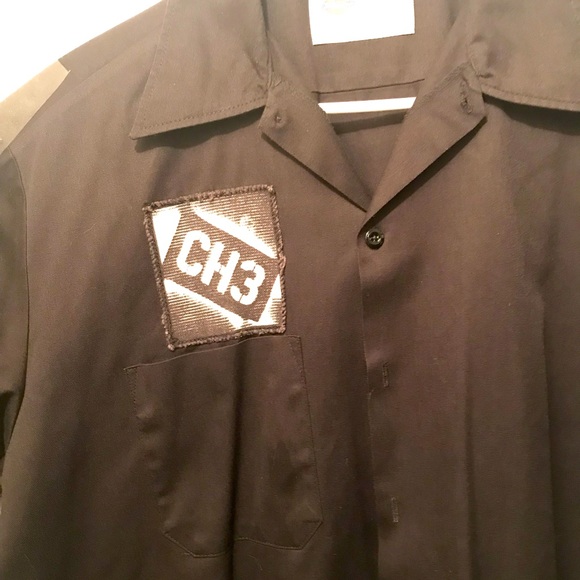 Channel 3 button up punk shirt - Picture 3 of 7